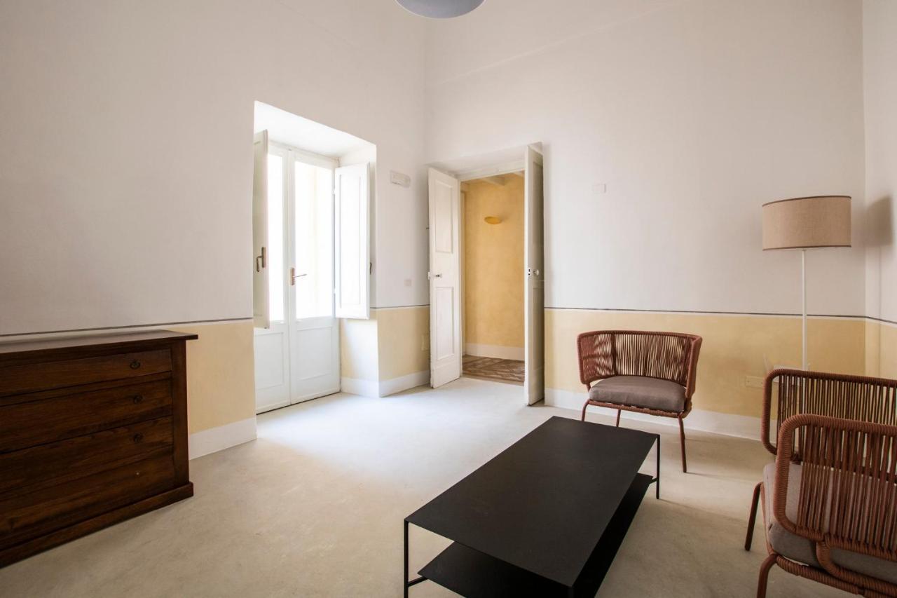 Palazzo Balsamo Bed & Breakfast Gallipoli Ngoại thất bức ảnh