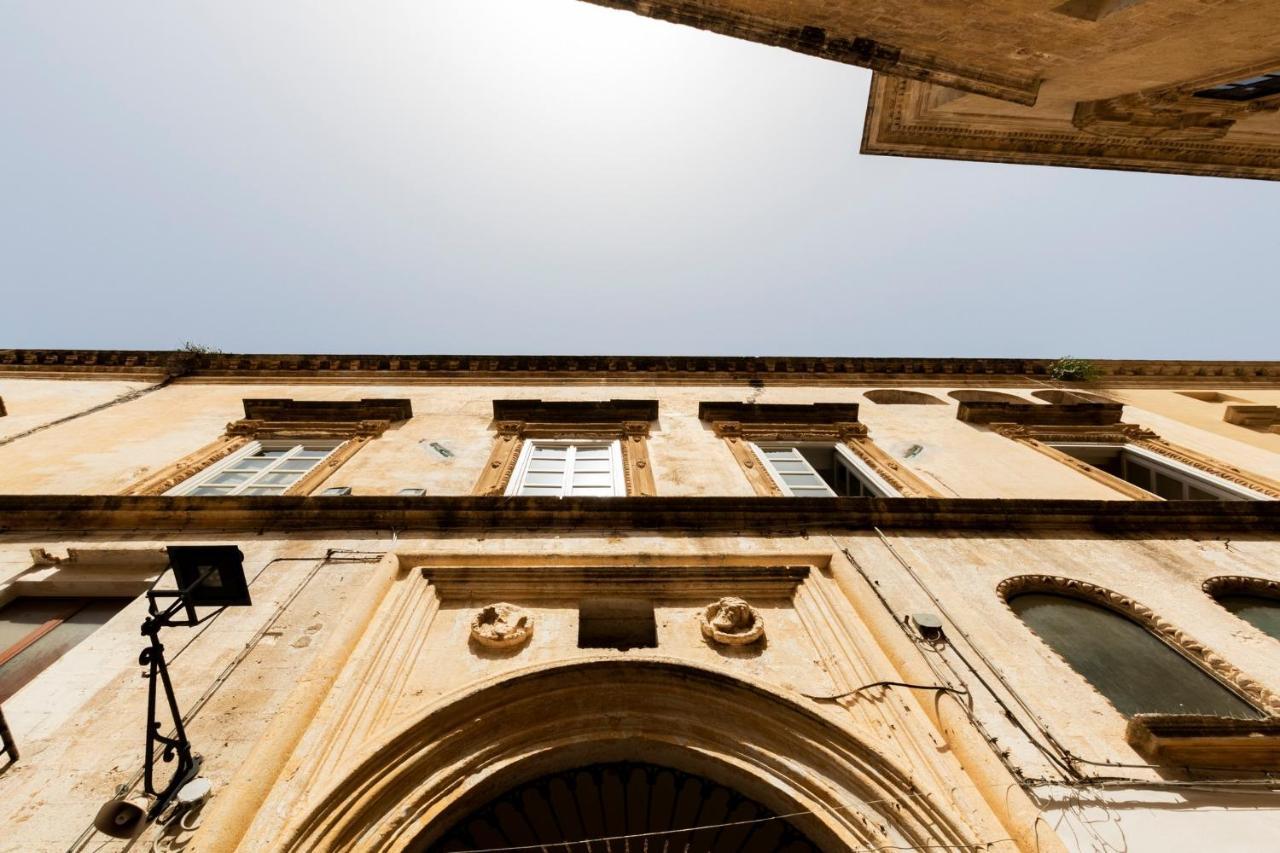 Palazzo Balsamo Bed & Breakfast Gallipoli Ngoại thất bức ảnh
